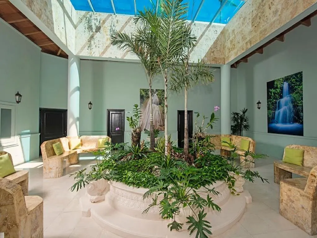 Ocean Blue & Sand Beach Resort Punta Cana