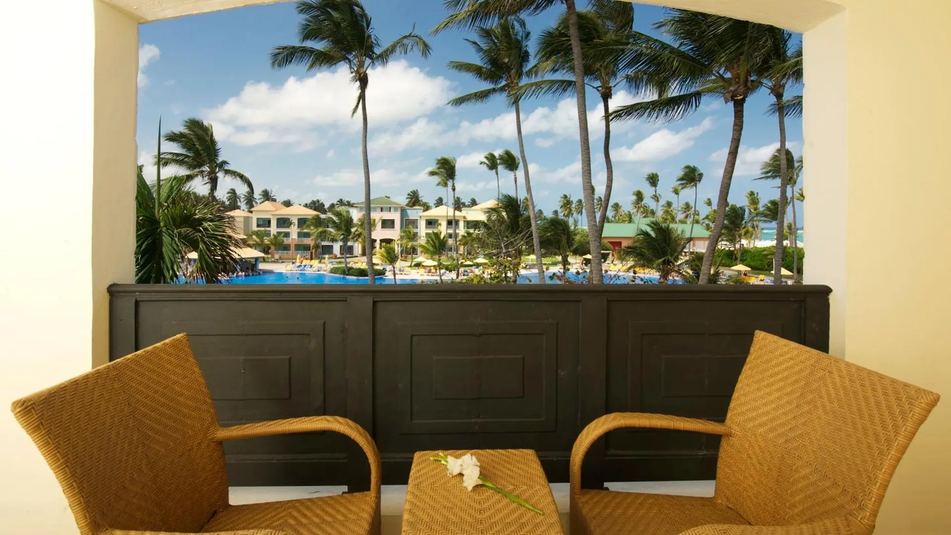 Ocean Blue & Sand Beach Resort Punta Cana