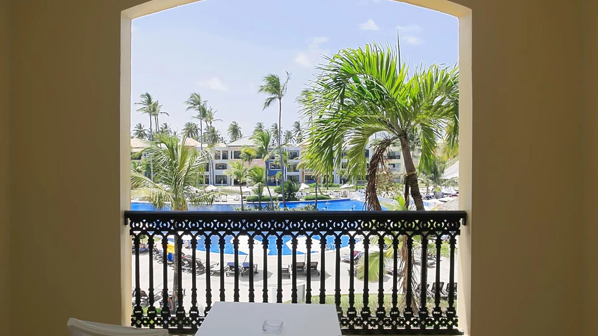 *****  Ocean Blue & Sand Beach Resort Punta Cana Dominikanska republiken